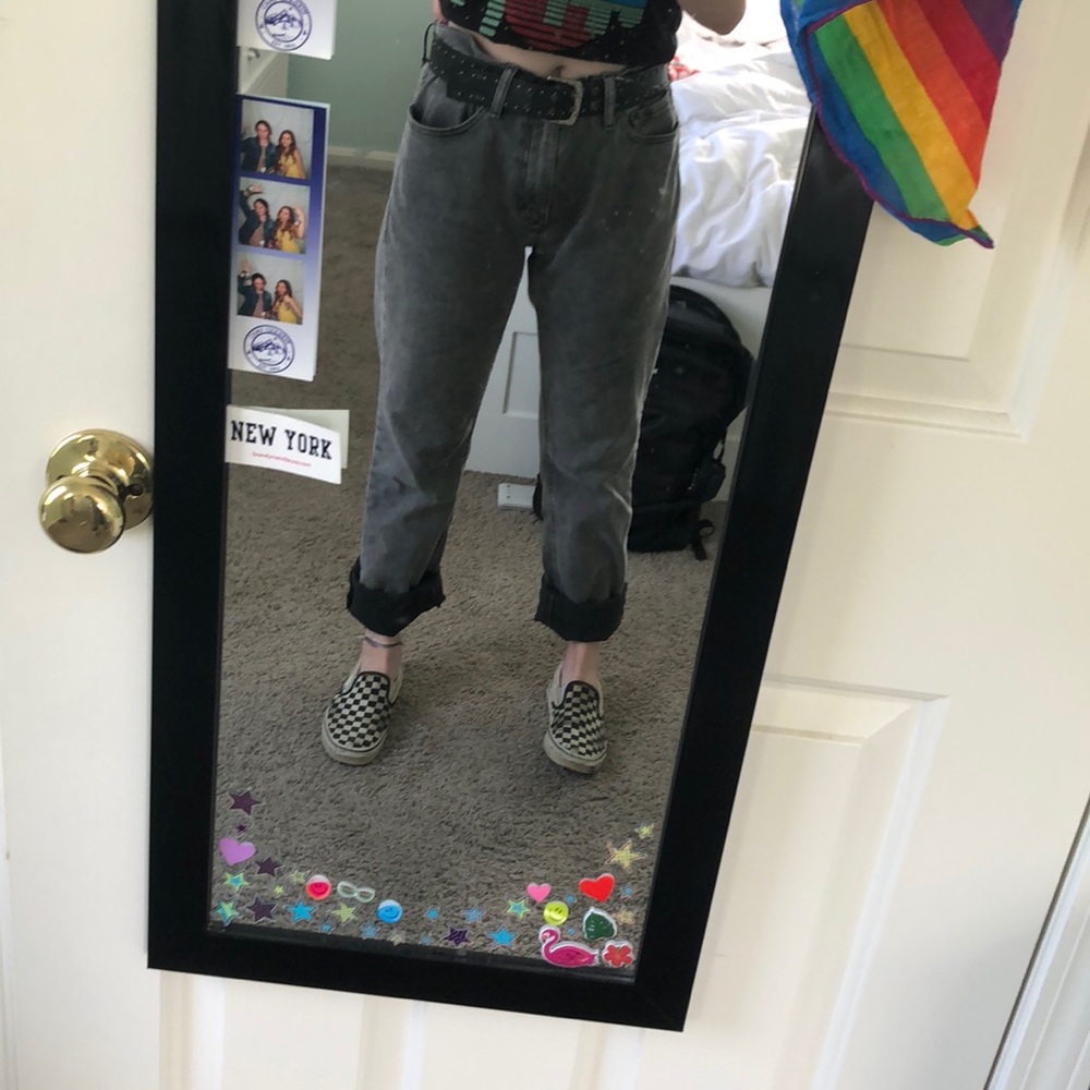 LEVIS GREY HIGH WAISTED VINTAGE MOM JEANS